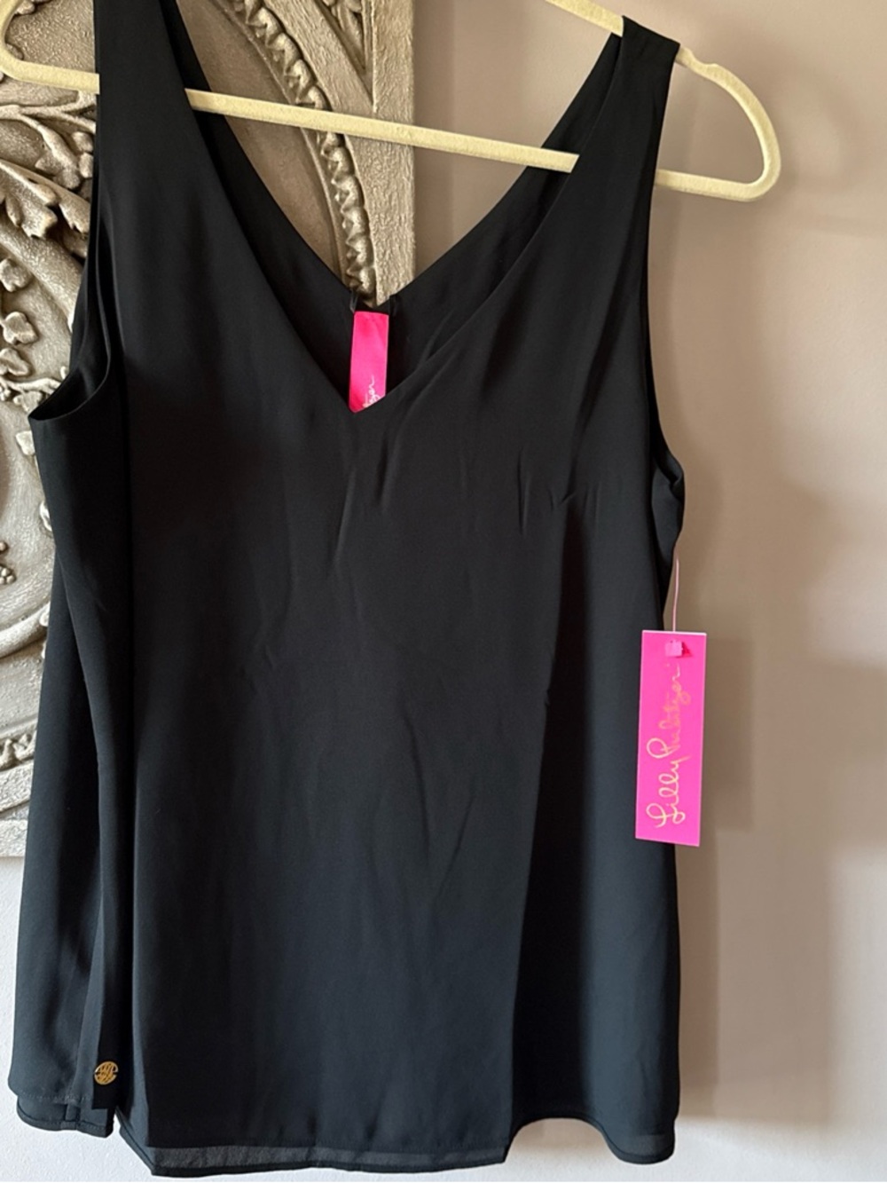 Lilly Pulitzer Florin Onyx Sleeveless V-Neck Tank Top NEW $88